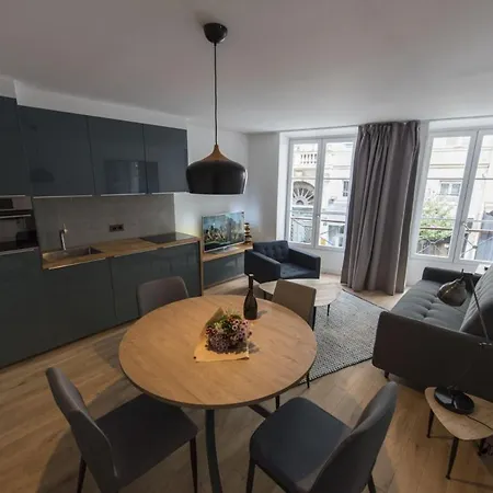 Magnum Apartment