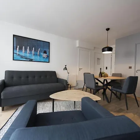 马格南酒店 公寓 *